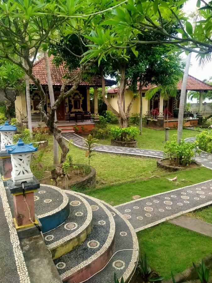 Coral Bay Bungalows Amed  Exterior photo